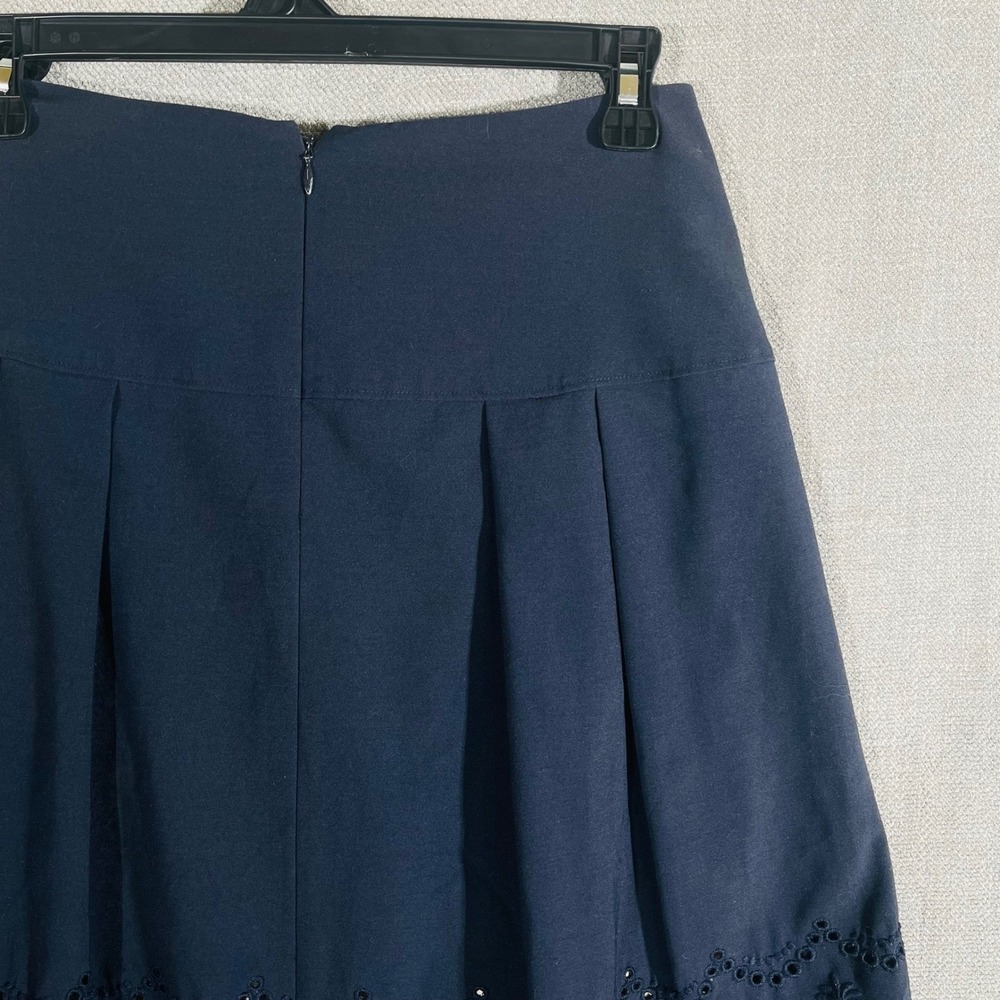 Ann Taylor Skirt Womens 6P Navy Blue Eyelet Hem Pleated Knee Length Career - Picture 11 of 14
